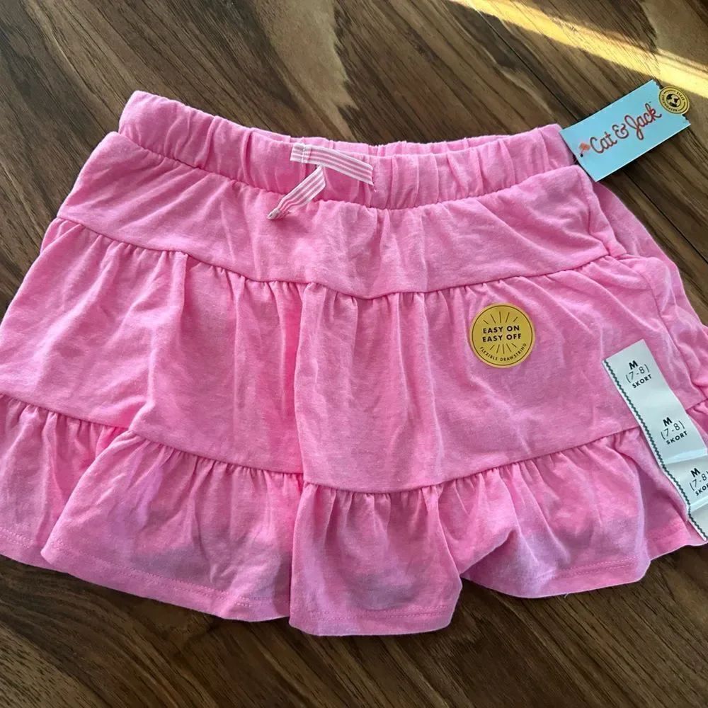 Cat & Jack size 7/8 pink ruffle skort shorts